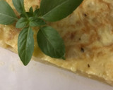 Foto del paso 14 de la receta: Tortilla de patatas y cebolla, la típica, para dos que se cuidan!! (muy light)