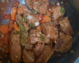 Foto del paso 2 de la receta: Patatas con costillas adobadas