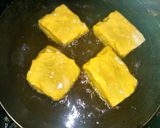 Foto langkah ke 5 dari resep Kue Bantal Labu Kuning.
