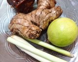 Foto langkah ke 1 dari resep Wedang Jahe, Sereh, Lemon.