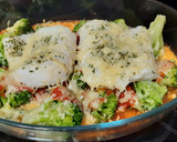 Foto del paso 6 de la receta: Pescadilla al horno con brócoli