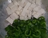 Foto langkah ke 2 dari resep Tumis tahu pare ulo.