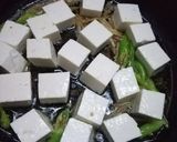 A picture of step 3 of Paneer Makhani.