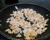 Foto del paso 2 de la receta Pimientos del piquillo rellenos de salmón a la naranja