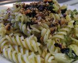 Kelkáposztás fusilli (orsó tészta), pirított dióval recept fázis 8 fotója