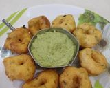 उडीद वडा (udid vada recipe in marathi) रेसिपी स्टेप 3 फोटो 