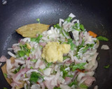 A picture of step 2 of Chicken Biryani.