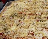 Foto langkah ke 6 dari resep Pizza ala ala PHD.