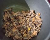 Foto langkah ke 1 dari resep Kerang Saos Padang.