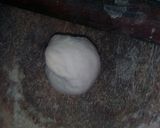 A picture of step 21 of Maharashtrian puran poli.