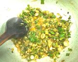A picture of step 1 of Sweet Corn and Spring Onion Soup.