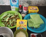 Foto langkah ke 1 dari resep Puding Roti Pandan (agar-agar).