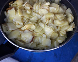 Foto del paso 2 de la receta: Tortilla de patata con cebolla