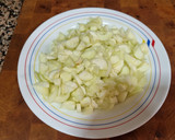 Foto del paso 1 de la receta: Calabacín relleno de atún