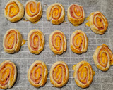 Foto del paso 7 de la receta: Hojaldres de jamón cocido y queso cheddar