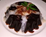 Foto langkah ke 6 dari resep Puding Coklat Lava.