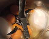 Foto del paso 3 de la receta: Brazo de gitano con crema de trufa Thermomix