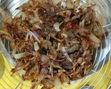 A picture of step 2 of Soya chucks biryani.