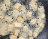Foto del paso 1 de la receta: Huevos revueltos con queso