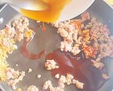 Hình bước làm 5 của món Cơm nghêu xào bơ