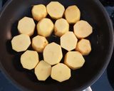 A picture of step 1 of Fondant potatoes.