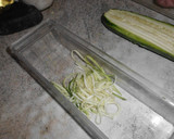 Foto del paso 5 de la receta: Fideos de Zapallito Italiano y Zanahoria