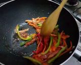 A picture of step 5 of Stir fry Rice Vermicelli.