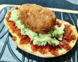 Foto del paso 5 de la receta: Tosta de sobrasada ibérica y aguacate con croqueta de pato y foie