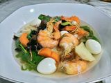 Sop Udang Komplit