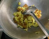 Foto langkah ke 1 dari resep Nasi Goreng Bawang Putih.