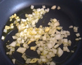 Foto del paso 4 de la receta: Fideua de calabacín y champiñones