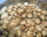 Foto del paso 2 de la receta: Papitas güeras en mantequilla