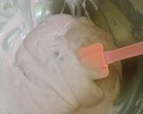 A picture of step 2 of Mulberry Yogurt pie.
