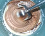Foto langkah ke 13 dari resep Donat Bomboloni dengan Nutella Filling.