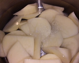 Foto del paso 4 de la receta: Cordero rallado con judías verdes y puré de patatas