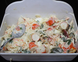 Foto del paso 5 de la receta: Barquitas de trigo con ensalada de marisco