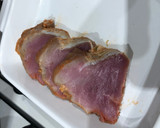 Foto del paso 6 de la receta: Solomillo de cerdo adobado con brócoli y guarnición de setas salteadas y aderezo Vidalim
