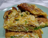 Foto langkah ke 3 dari resep Omelet Sayur Jamur Enoki.