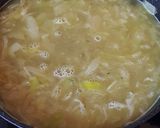 Hagyma leves sajtos croutonnal recept fázis 2 fotója