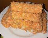 Foto langkah ke 3 dari resep Roti goreng sosis keju simple.