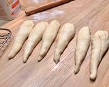 Hình bước làm 3 của món 💚 Bánh Mì Ngọt Con Cua (Cỡ Lớn) Nhân Sô Cô La 🥐
