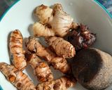 Foto langkah ke 1 dari resep Jamu Kunyit Asam.