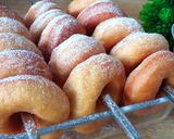 Foto langkah ke 9 dari resep Donat tape singkong.