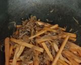 Foto langkah ke 4 dari resep Tumis Ubi Teri.