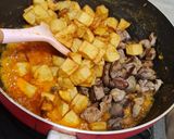 Foto langkah ke 4 dari resep Sambel goreng ati kentang.