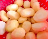 Hình bước làm 1 của món 🌱 Khoai Tây Xào Cà Chua Masala (Vegan)