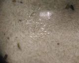 A picture of step 2 of Kesar Gulkand Rose jarda pulav.