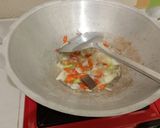 Foto langkah ke 3 dari resep Tumis kangkung saus tiram.