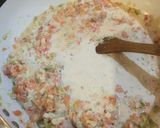 Foto del paso 3 de la receta: Panqueques de salmón ahumado con salsa a las finas hierbas