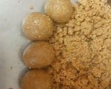 A picture of step 4 of Peanut Ladoo.